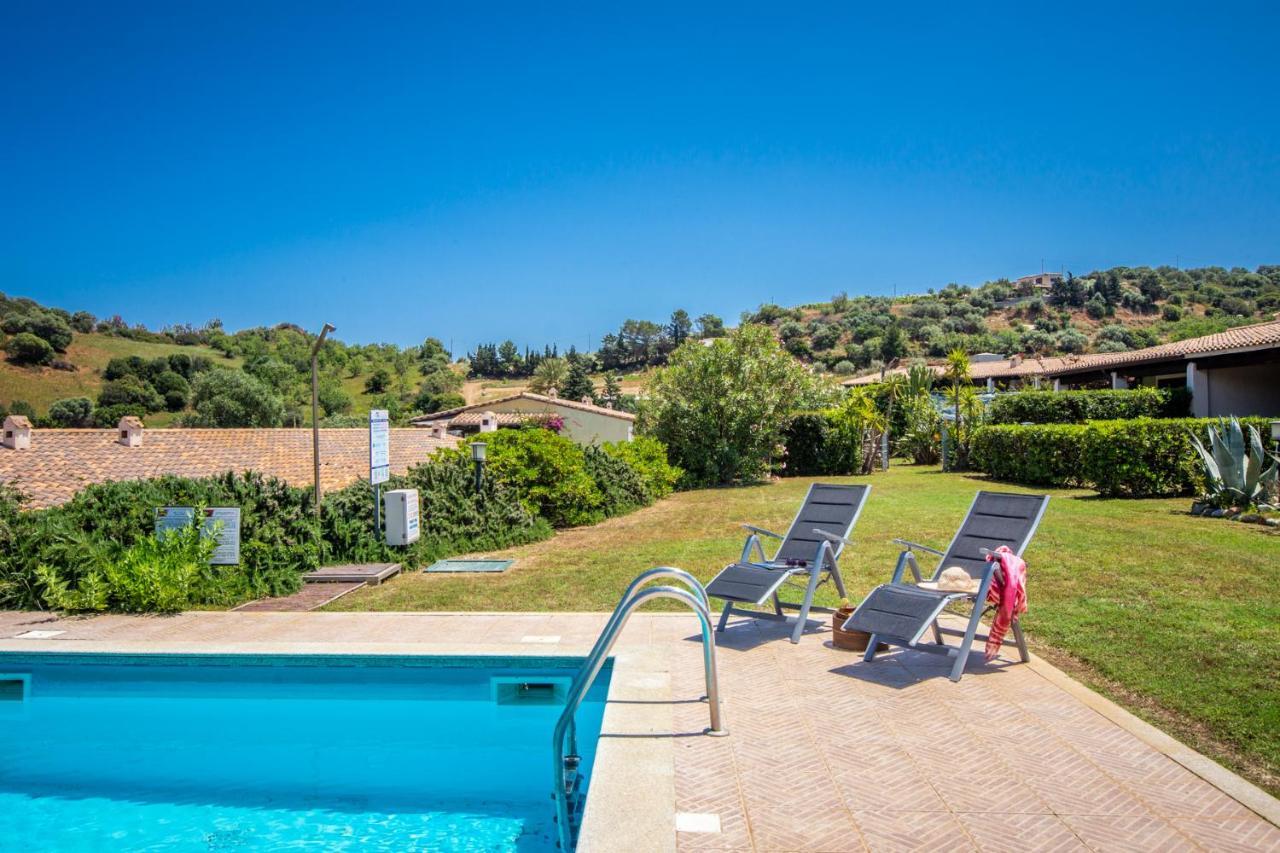 Stella Maris - Abba Urci Villa Tertenia Bagian luar foto